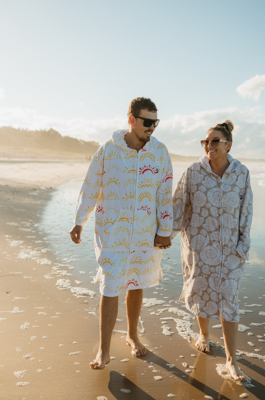 Australian-designed adult wearable towel  – coastal style in 100% cotton.