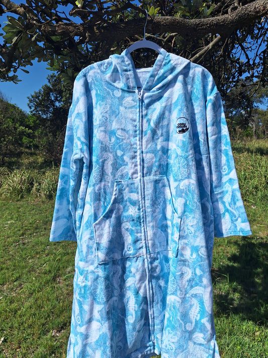 Ocean Blue-Teen/Adult Zipper Towel Jacket